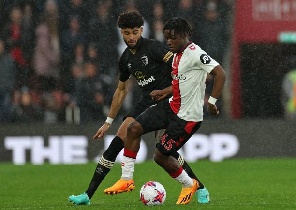 作关系的稳 作关系的稳